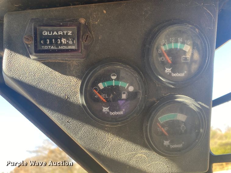 image for item DL6776 1997 Bobcat 763  skid steer loader