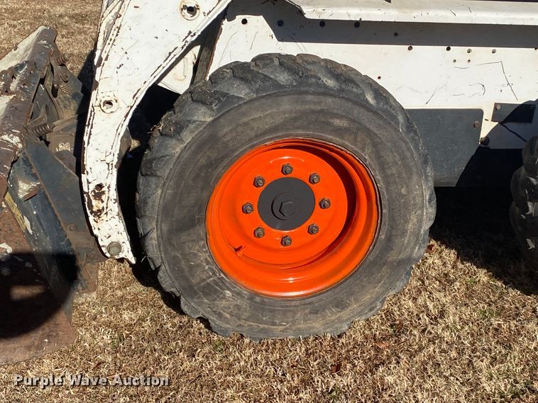 image for item DL6776 1997 Bobcat 763  skid steer loader