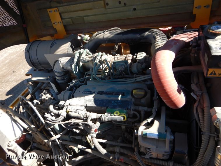 image for item DM0697 2014 Volvo DD120B  double drum vibratory roller