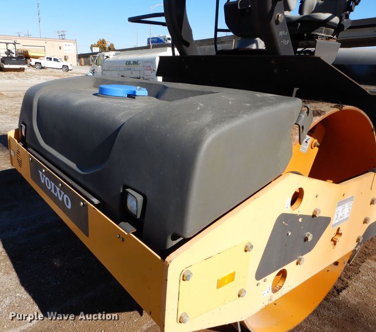 image for item DM0697 2014 Volvo DD120B  double drum vibratory roller