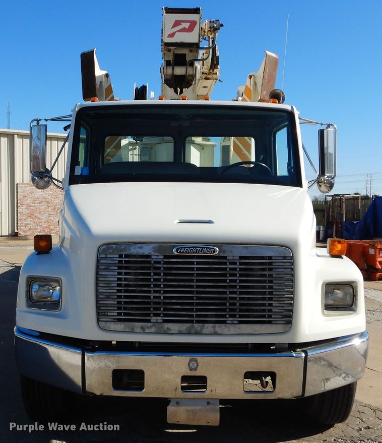 image for item DM4411 1998 Freightliner FL70  crane truck
