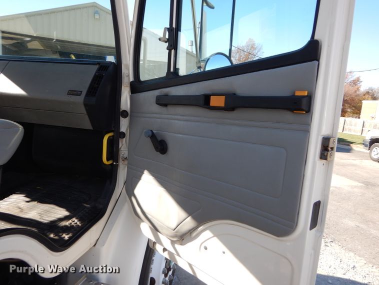 image for item DM4411 1998 Freightliner FL70  crane truck