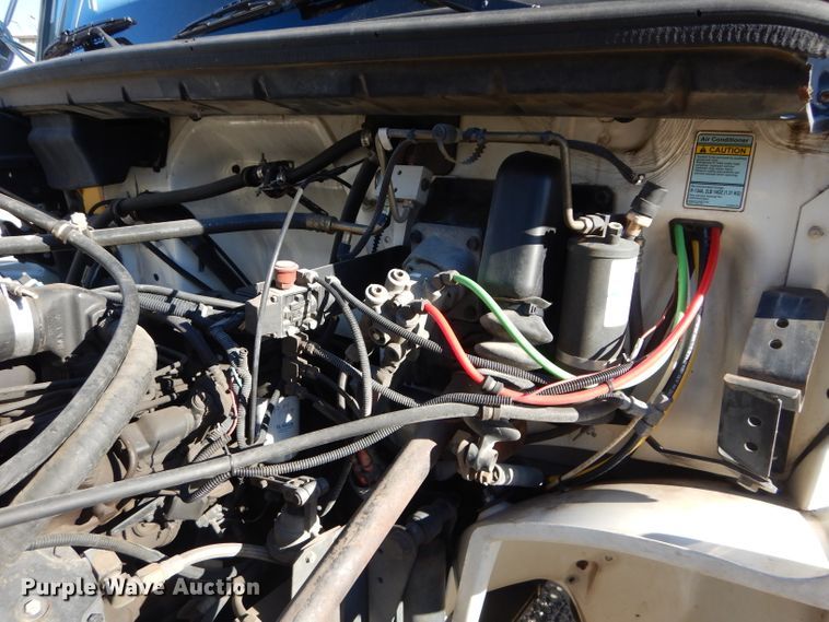 image for item DM4411 1998 Freightliner FL70  crane truck