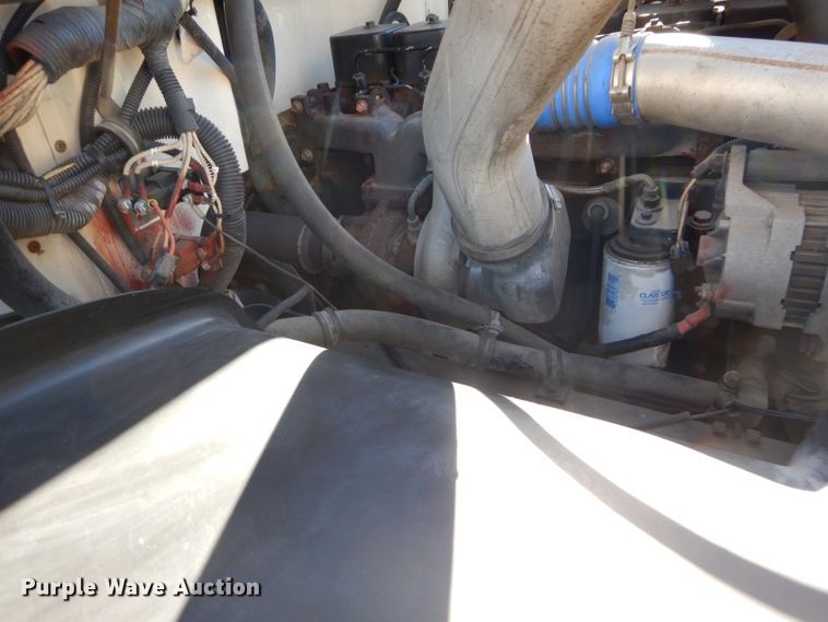 image for item DM4411 1998 Freightliner FL70  crane truck