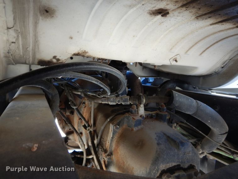 image for item DM4411 1998 Freightliner FL70  crane truck