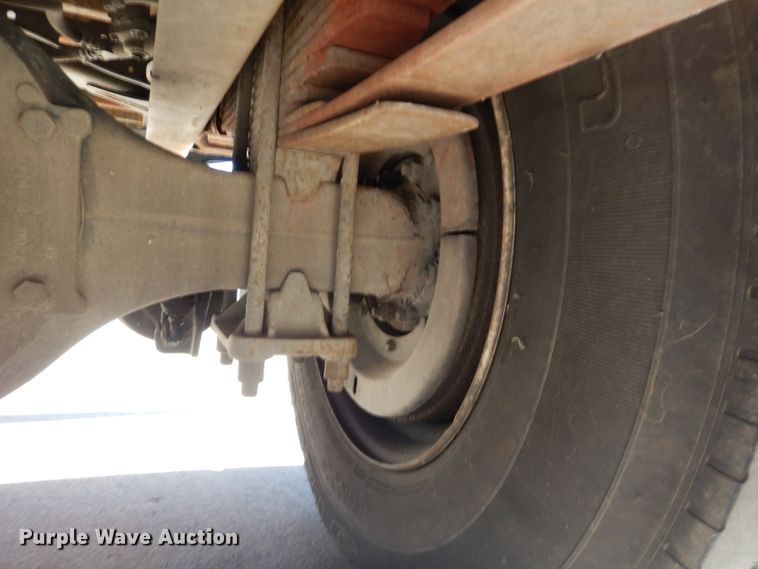 image for item DM4411 1998 Freightliner FL70  crane truck