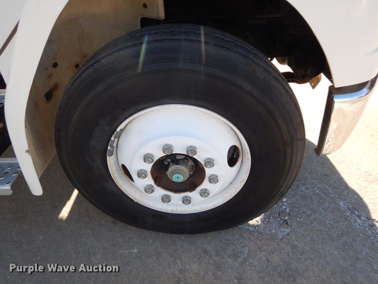 image for item DM4411 1998 Freightliner FL70  crane truck