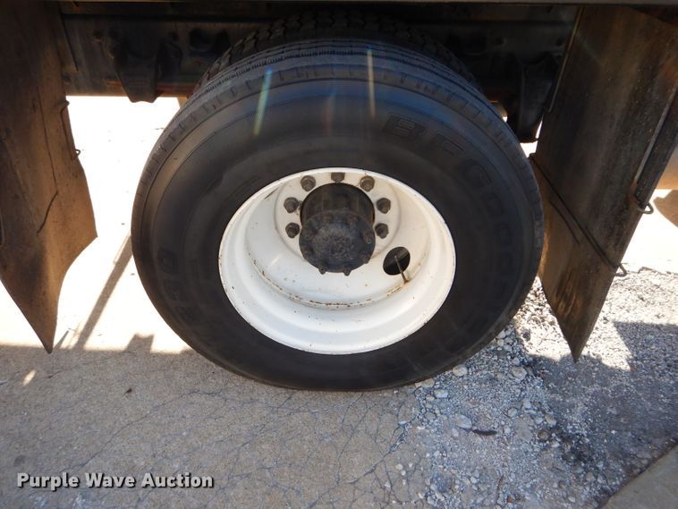 image for item DM4411 1998 Freightliner FL70  crane truck