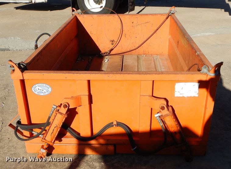 image for item DM4412 JCraft  material dump box