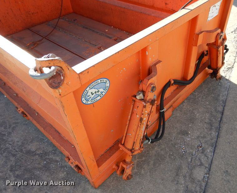 image for item DM4412 JCraft  material dump box