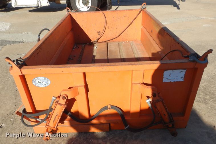 image for item DM4412 JCraft  material dump box