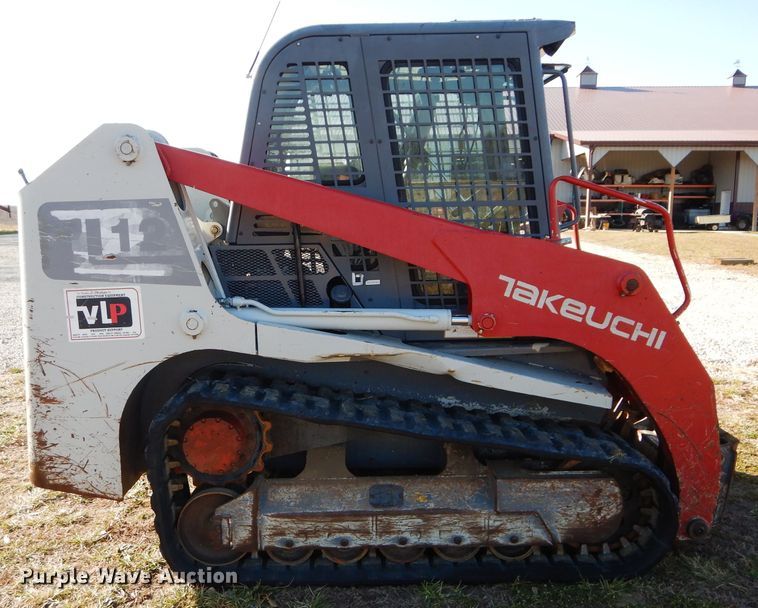 image for item DM4419 2016 Takeuchi TL12  tracked skid steer loader