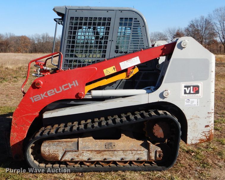 image for item DM4419 2016 Takeuchi TL12  tracked skid steer loader