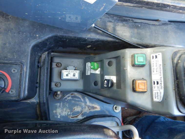 image for item DM4419 2016 Takeuchi TL12  tracked skid steer loader