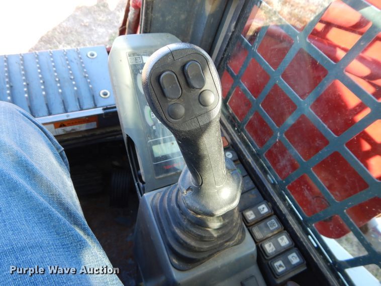 image for item DM4419 2016 Takeuchi TL12  tracked skid steer loader