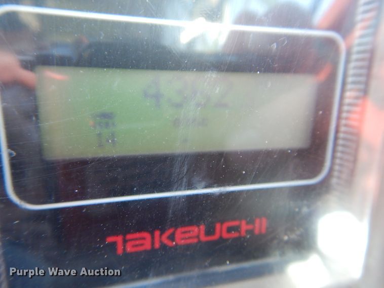 image for item DM4419 2016 Takeuchi TL12  tracked skid steer loader