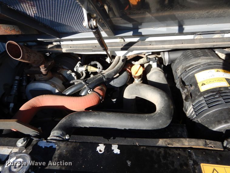 image for item DM4419 2016 Takeuchi TL12  tracked skid steer loader