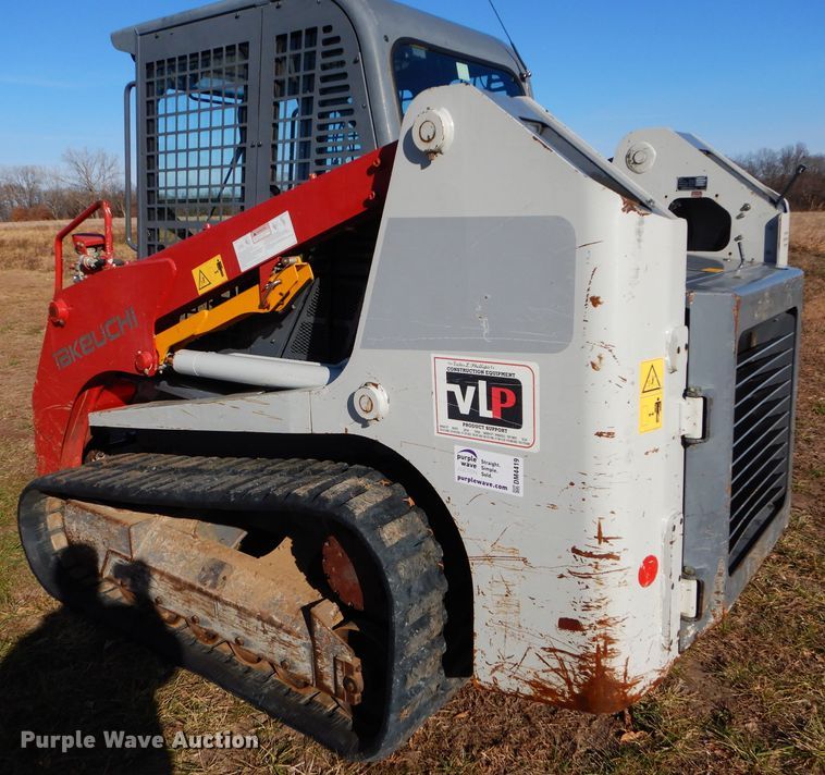 image for item DM4419 2016 Takeuchi TL12  tracked skid steer loader