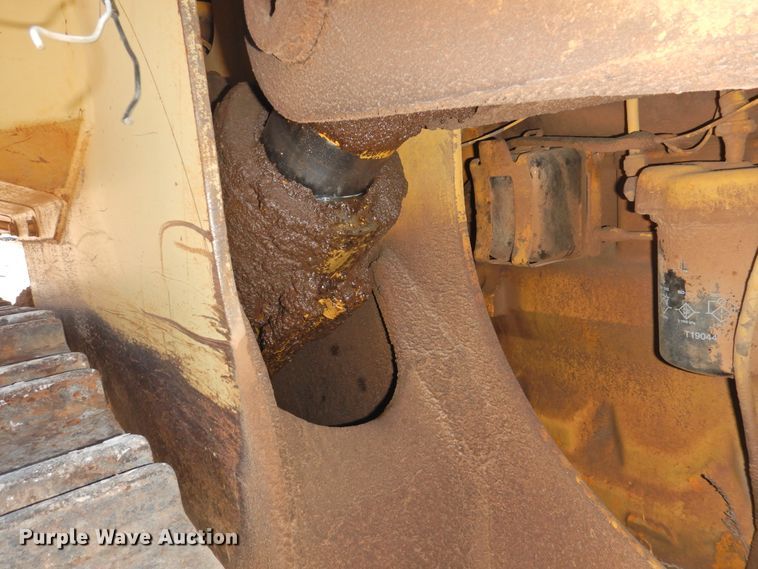 image for item DN0080 1984 John Deere 755A  track loader