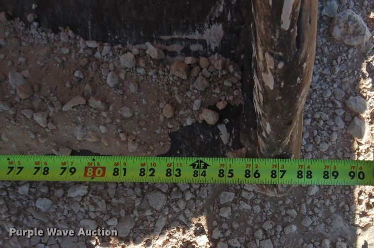 image for item DN0080 1984 John Deere 755A  track loader