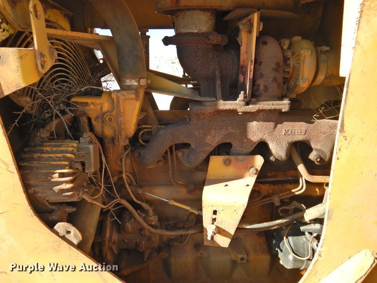 image for item DN0080 1984 John Deere 755A  track loader