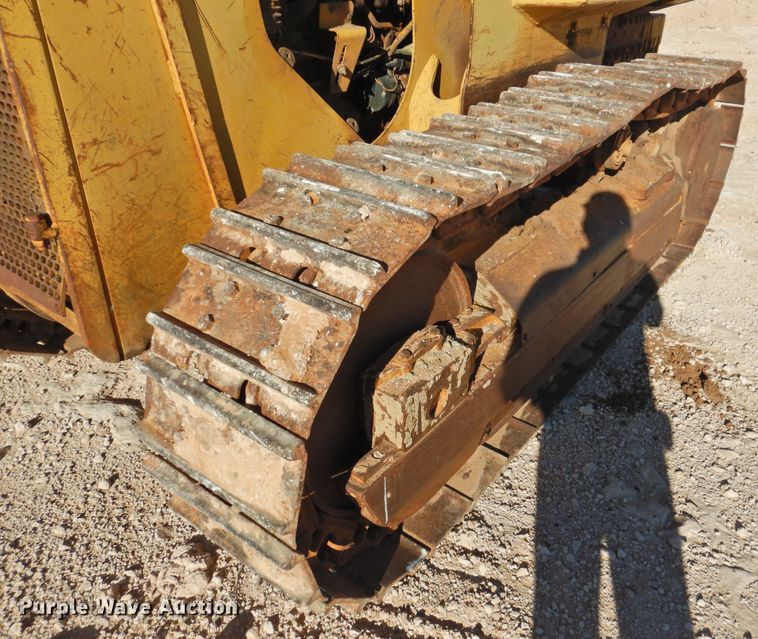 image for item DN0080 1984 John Deere 755A  track loader