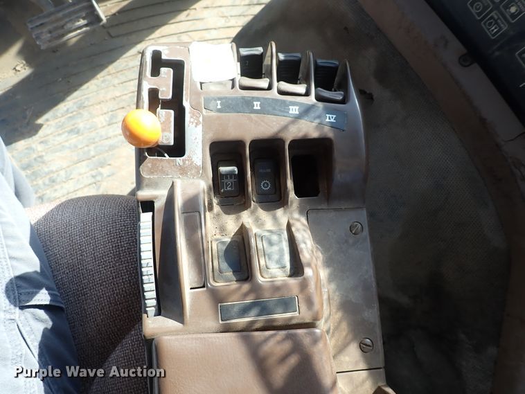 image for item DN2354 2008 John Deere 9630 Scraper Special  4WD tractor