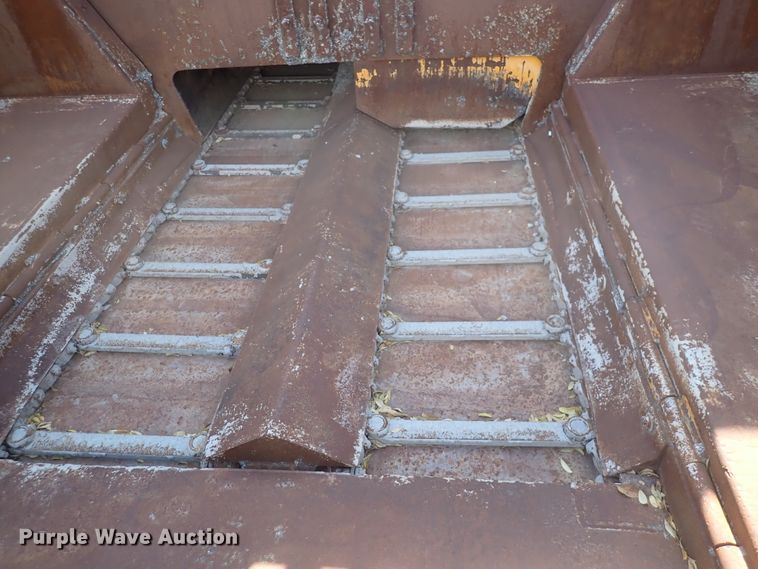 image for item DN2363 2000 Blaw Knox PF5510  paver