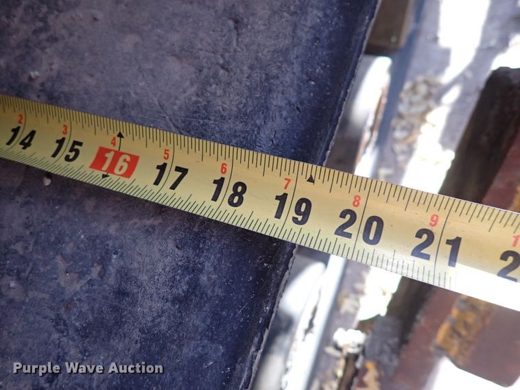 image for item DN2363 2000 Blaw Knox PF5510  paver