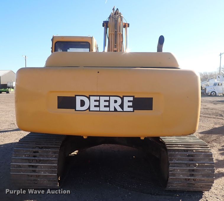 image for item DN2387 1998 John Deere 200LC  excavator