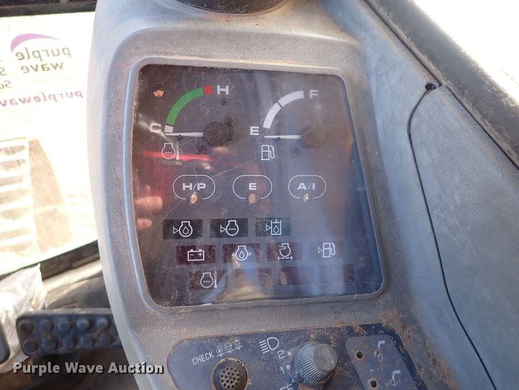 image for item DN2387 1998 John Deere 200LC  excavator