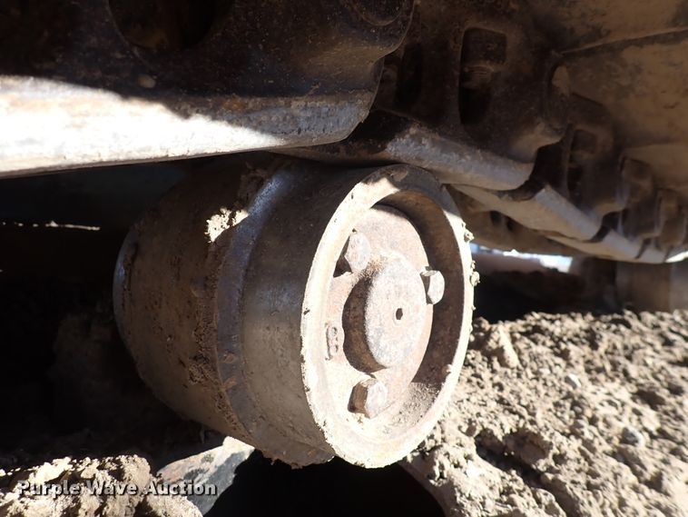 image for item DN2387 1998 John Deere 200LC  excavator