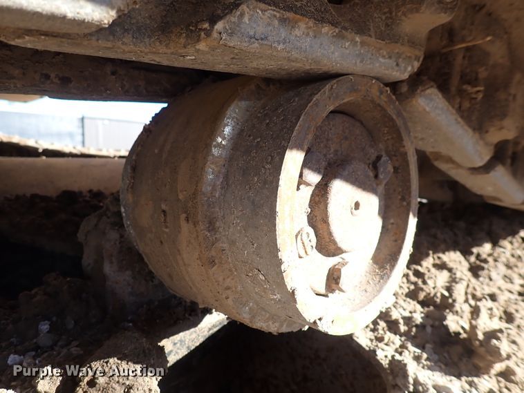 image for item DN2387 1998 John Deere 200LC  excavator