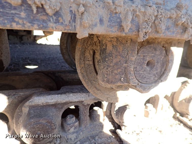 image for item DN2387 1998 John Deere 200LC  excavator