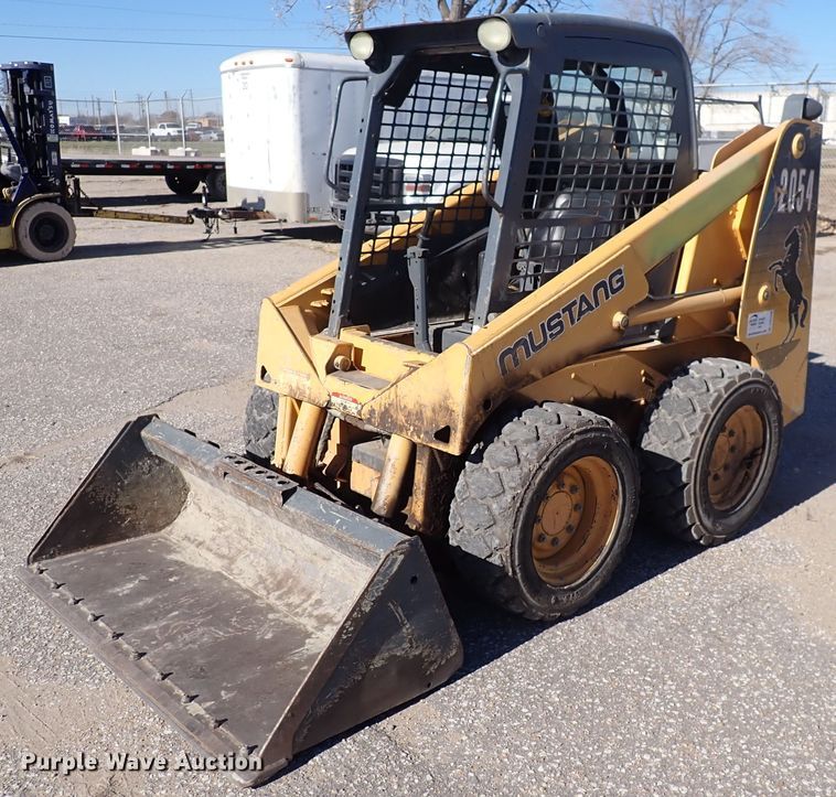 image for item DN2390 Mustang 2054  skid steer loader