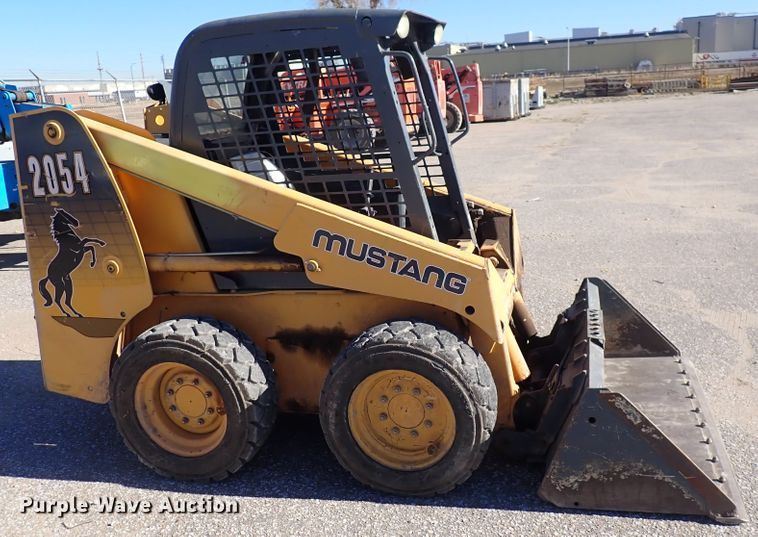image for item DN2390 Mustang 2054  skid steer loader