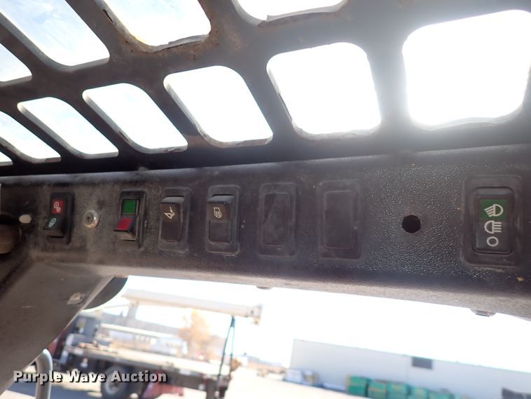 image for item DN2390 Mustang 2054  skid steer loader