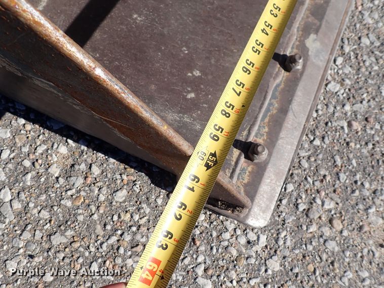 image for item DN2390 Mustang 2054  skid steer loader