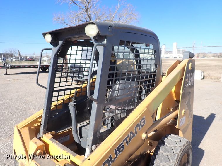 image for item DN2390 Mustang 2054  skid steer loader