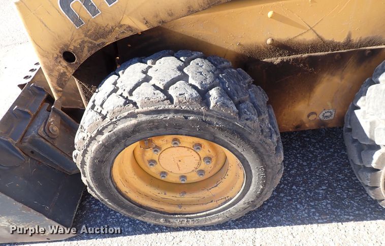 image for item DN2390 Mustang 2054  skid steer loader