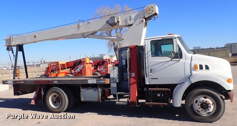 image for item DN2391 2000 Sterling L7500  crane truck