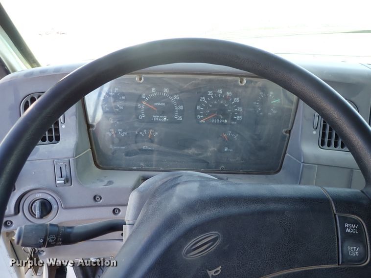 image for item DN2391 2000 Sterling L7500  crane truck