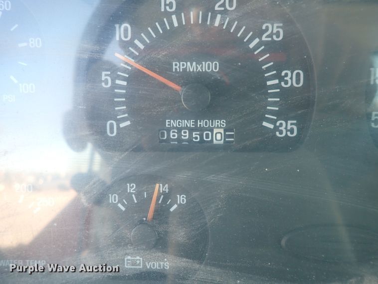 image for item DN2391 2000 Sterling L7500  crane truck