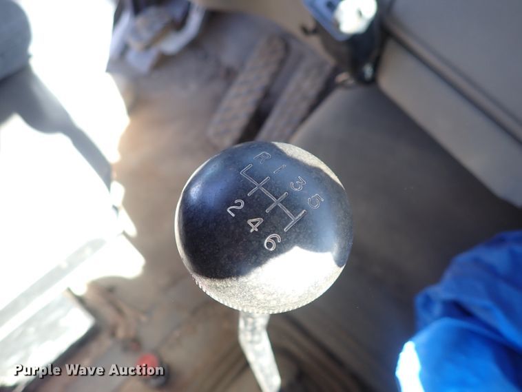 image for item DN2391 2000 Sterling L7500  crane truck