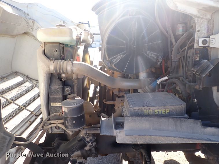 image for item DN2391 2000 Sterling L7500  crane truck