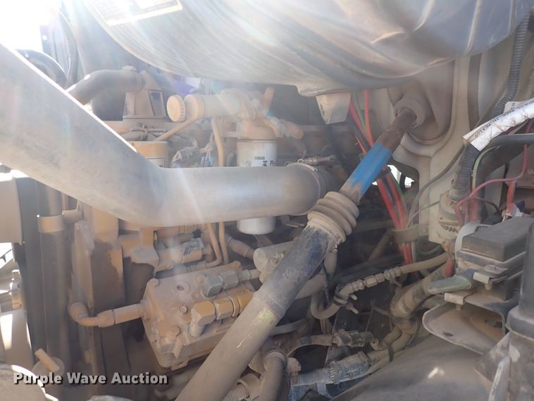 image for item DN2391 2000 Sterling L7500  crane truck