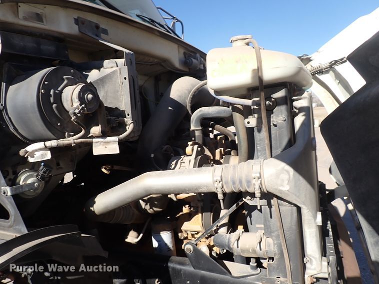 image for item DN2391 2000 Sterling L7500  crane truck