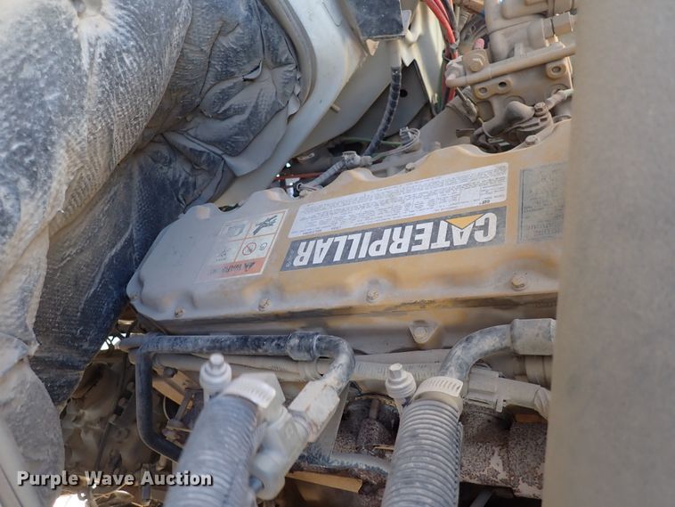 image for item DN2391 2000 Sterling L7500  crane truck