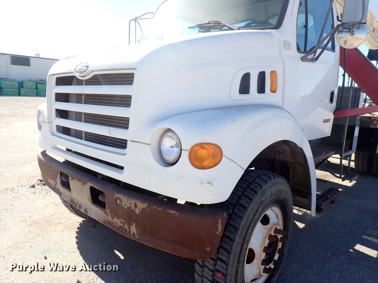 image for item DN2391 2000 Sterling L7500  crane truck