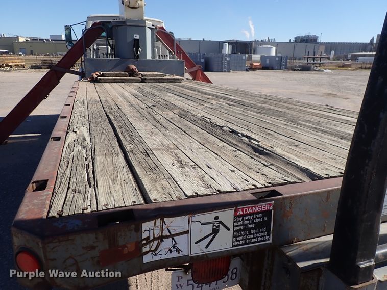 image for item DN2391 2000 Sterling L7500  crane truck